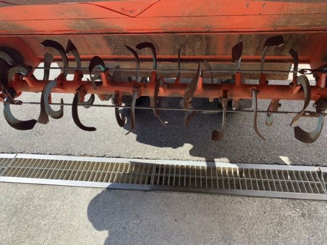 トラクター KB20DMARF4 写真５